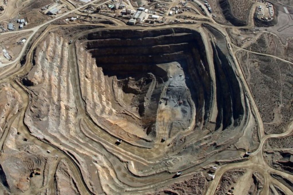 Burundi suspends rare earths mining