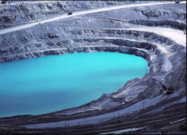 Schlettwein denounces aquifer mining Schlettwein denounces aquifer mining