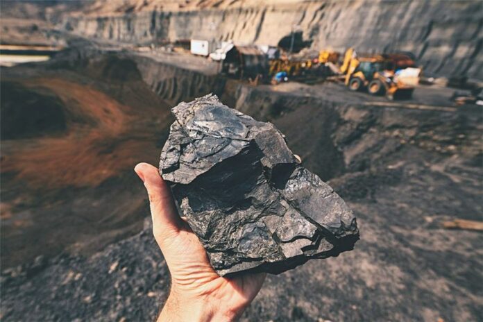 Indonesia revokes mining, coal permits
