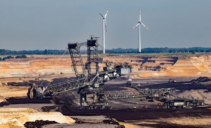 South Africa to hold mining-energy investment conference South Africa to hold mining-energy investment conference