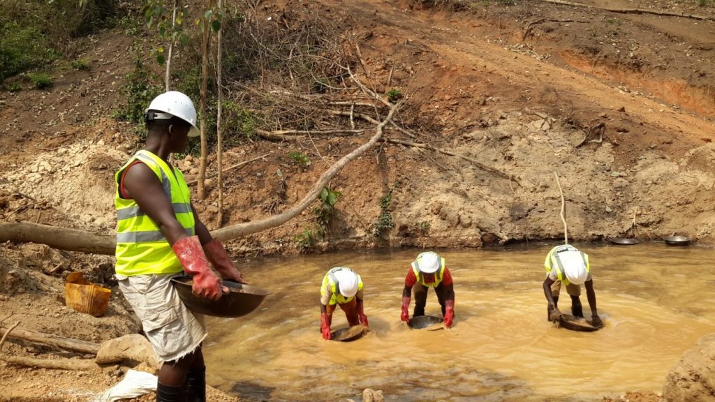 Tanzania to establish bank for small-scale miners