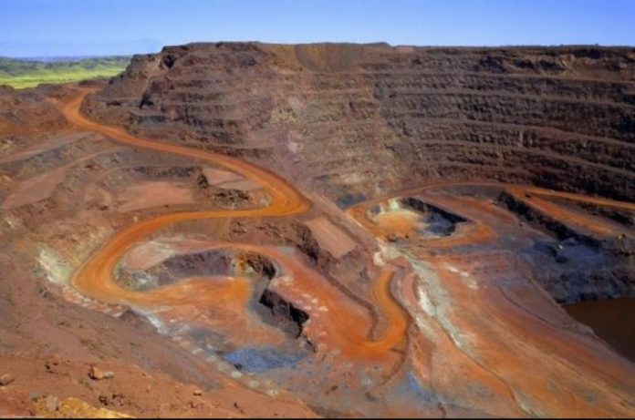 Court halts Simandou iron ore project in Guinea
