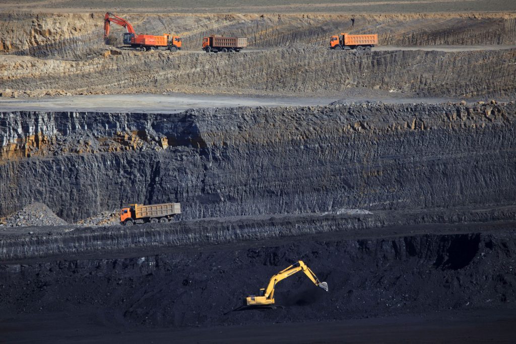 Mining sector in Zimbabwe generates US $5.3bn