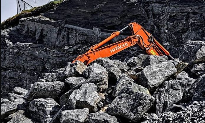 Tharisa begins $391 million Zimbabwe platinum mine build