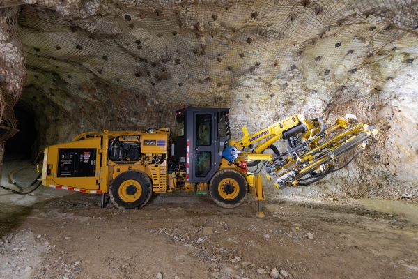 Bolter-ZB21B-San Xavier Mine AZ-DS-240405-KOM-9314