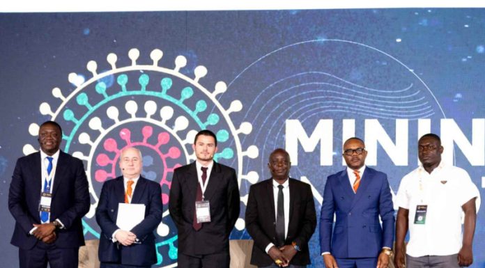 Mining in Motion Highlights Role of Artisanal Small-Scale Miners -Large-Scale Miners Synergies in Africa