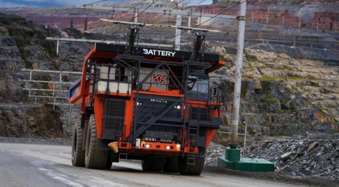 A step toward zero-emission mining: Hitachi unveils full-battery dump truck.